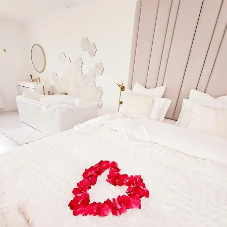 Douceur Doree Apartment *