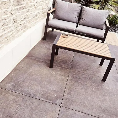 Douceur Doree Apartment *