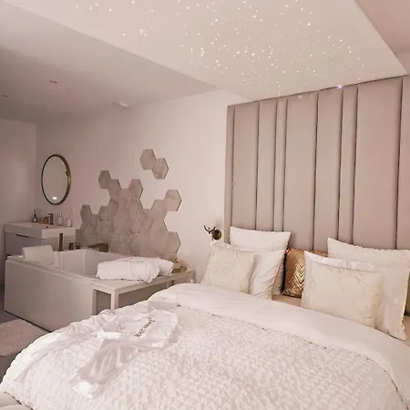 Douceur Doree Apartment