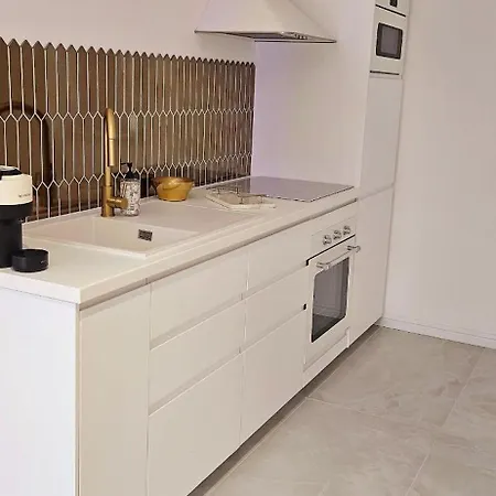 Douceur Doree Apartment
